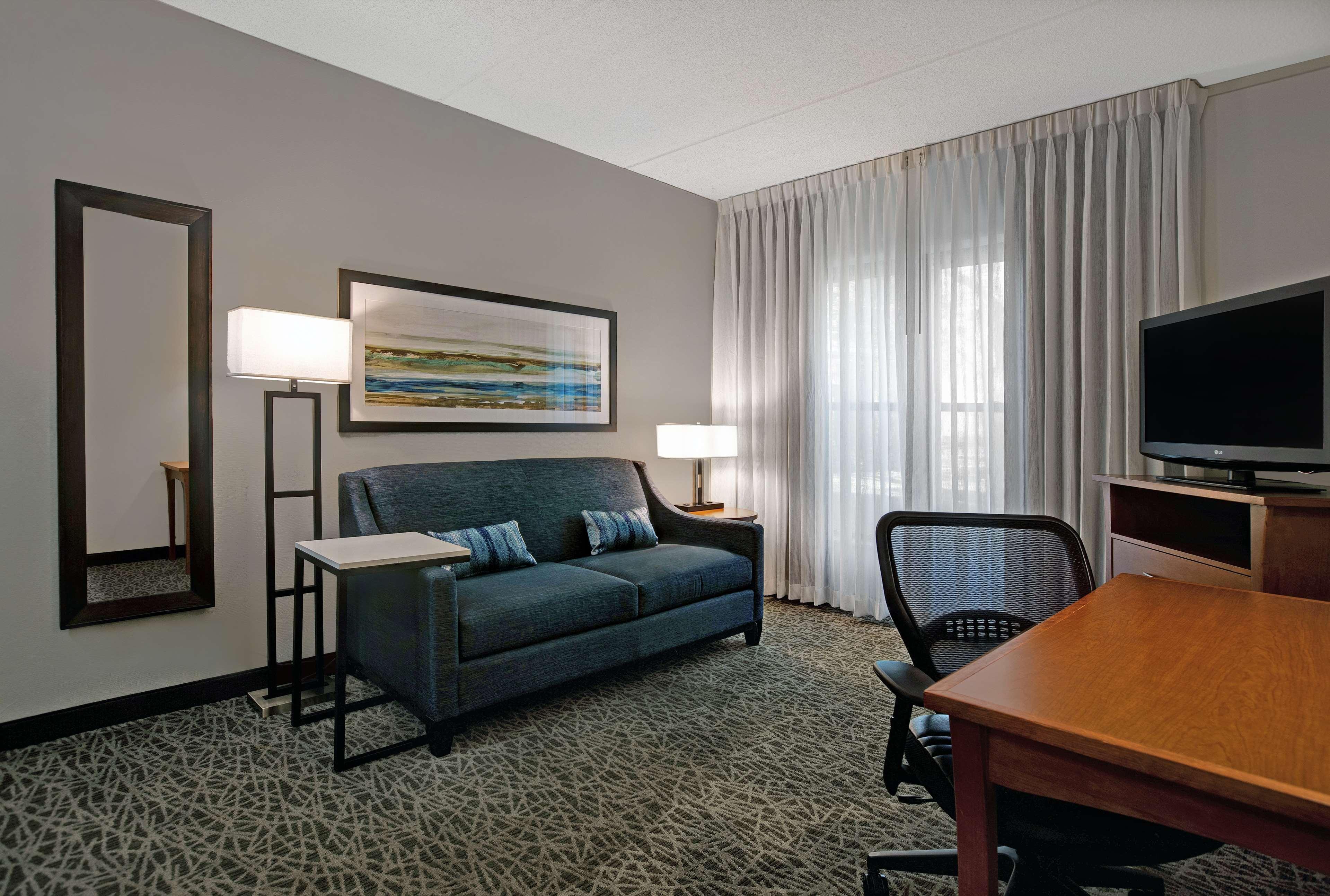 Homewood Suites By Hilton Chicago-Lincolnshire Exterior photo