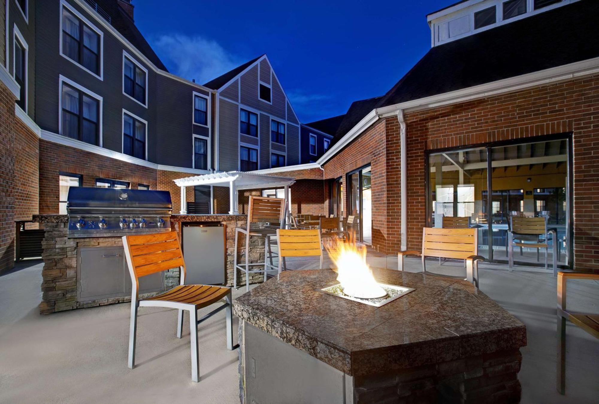 Homewood Suites By Hilton Chicago-Lincolnshire Exterior photo